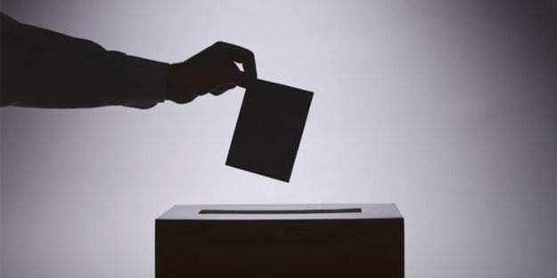 Aradaki fark, AK Parti'ye oy vermeyen semenlerin nemli bir ksmnn da bakanlk sistemini desteklediini ortaya koydu.