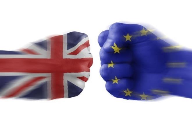 ngiltere'nin Avrupa Birlii'nden ayrlma karar sonras, ekonomide oluacak art oklarn hem ngiltere&#8217;de hem de AB'de uzun sre hissedilmesi bekleniyor.