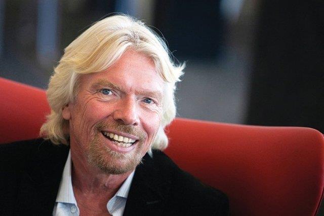 Virgin irketler grubunun kurucusu Richard Branson...