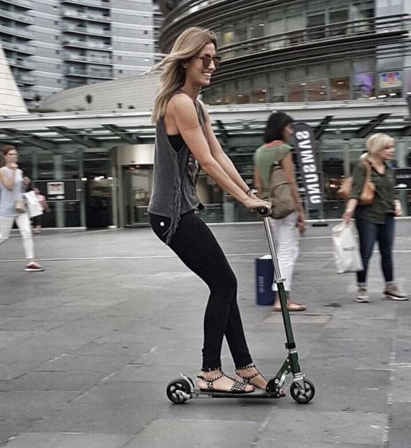 ALA IKEL    Hi bymeyeceim sanki...grdm m dayanamyorum.