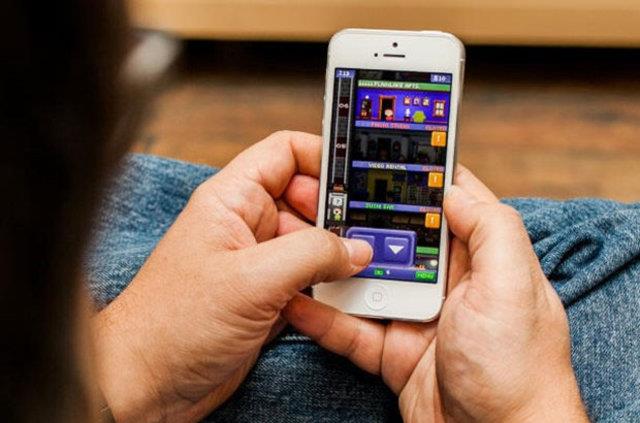 iPhone 6s&#8217;te 1.715 mAh, iPhone 6s Plus&#8217;ta ise 2.759 mAh kapasiteli pilin yer aldn hatrlatmakta yarar var.