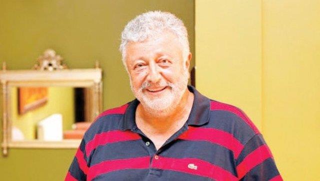 &#8216;Harlklarmla mutlu olurdum&#8217;  <p>    Metin Akpnar: DOUP bydm yer olan Aksaray&#8217; ve orada yaadm bayramlar unutamam. O zamanlar ingene Hakk&#8217;nn konanda otururduk. O zamanlar bayramn ilk gnnde ev ahalisinin bayramlamas byk bir treni andrrd. Bayramda biriktirdiim harlklarmla ok mutlu olurdum.