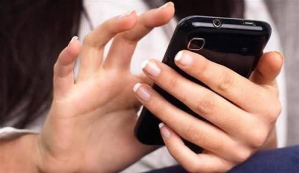 En Ufak Sorunda Telefon Bozuldu Sanp Kapatp Amak