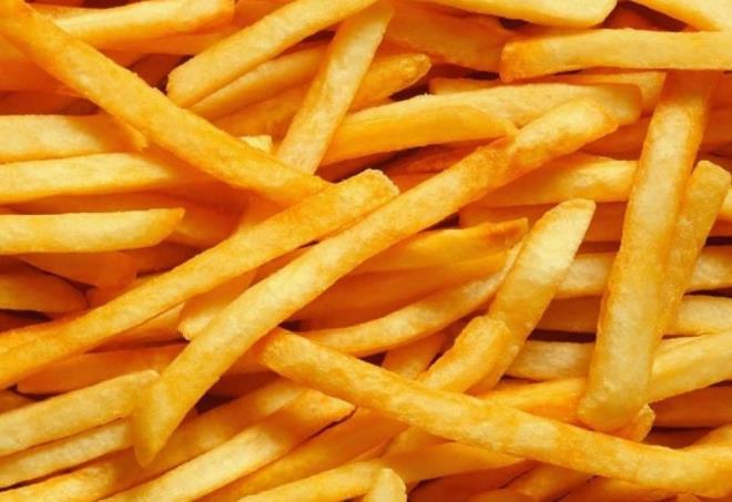 Genel olarak, pimi, halanm veya patates presini haftada drt veya daha fazla yiyen erkek veya kadnlarn ayda en az bir kere patates yiyenlere kyasla yzde 11 risk altnda olduklar akland.