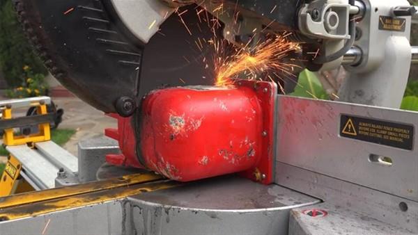 1800 derecelik bir sya dayanabilecek ekilde imal ediliyorlar.