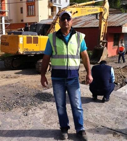 STANBUL'DA ASKER DARBE GRM SIRASINDA TANKIN NNE KEPESYLE SPER OLAN NDEL OPERATR YALIN ARAN, VURULARAK EHT EDLD.