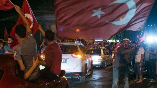 7) Aliyev Kara Harekat Balatacakt ddias  DDA: Aliyev&#8217;in aklamalarna gre Trkiye&#8217;de darbe olsayd, Azerbeycan kara harekat balatacakt.