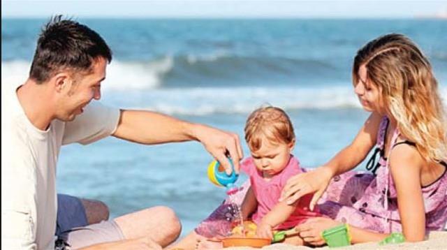 * Yurtd��� paket tur alanlar ne yapacak?  Yasada yurti�i-yurtd��� paket tur, diye bir ayr�m olmad���ndan ayn� mevzuat onlar i�in de ge�erli. Ancak yabanc� �lkelerde, T�rkiye’deki bu hain giri�ime kar�� bir anlay��s�zl�k oldu�u bilgisi geliyor tur �irketlerinden. Bizi ilgilendirmez, biz �cretimizi al�r�z, deniliyormu�. Bu tur �irketlerimizi zor duruma soksa da t�ketici a��s�ndan de�i�en bir�ey yok.