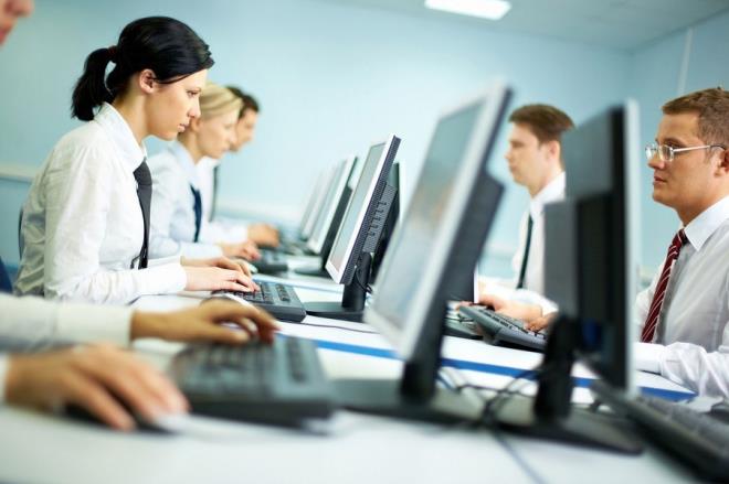 Vergi ve har� kesintisinin ard�ndan �al��anlara iade edilecek tur �cretlerinde s�k�nt� ya�an�rsa mahkemeye ba�vurulabilecek.