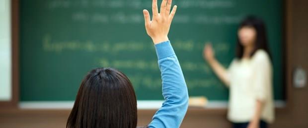 lk OHAL kararnamesinin Resmi Gazete'de yaymlanmasyla birlikte 15 niversite kapatld.