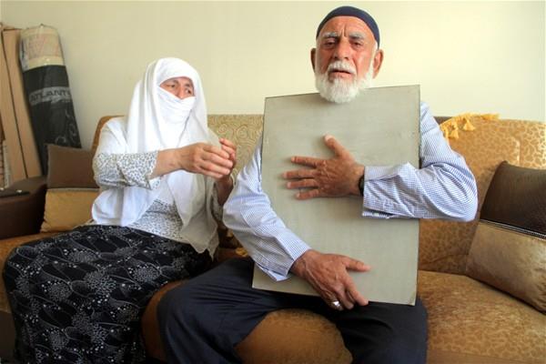 Fetullah Terr rgtnn (FET) darbe  giriimini engellemek iin gittii Cumhurbakanl Klliyesi nnde ehit den  Maden Tetkik Arama Genel Mdrlnde grevli jeoloji mhendisi Cuma Da'n  ailesi ehidiyle gurur duyuyor.