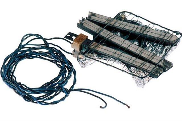 Kablo, stma ubuu ve aliminyum folyo ile yaplan silah