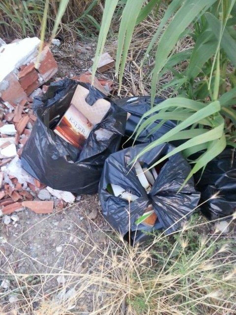 15 Temmuz'da FET terr rgt tarafndan yaplmak istenen darbenin baarsz olmasnn ardndan Fetullah Glen'in kaleme ald kitaplar ve sohbetlerinin yer ald CD'ler vatandalar tarafndan plere atlmaya baland. (HA)