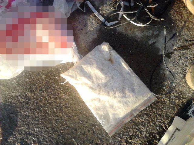 FET/PDY terr rgt elebas gyabi tutuklu Fetullah Glen'in kaleme ald kitaplar ve sohbetlerinin yer ald CD'ler vatandalar tarafndan plere atlmaya baland.