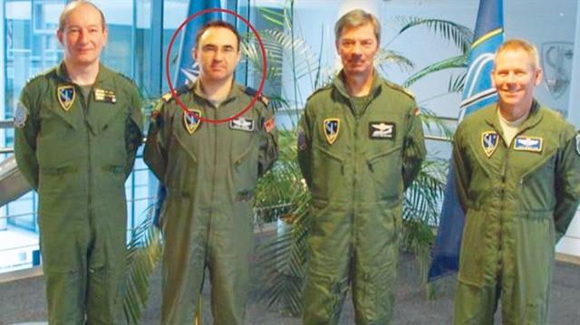 Akar, ifadesinde kendisine bu teklifi yapan ismin Tugeneral Hakan Evrim olduunu, kendisinin ise 'Ben kimse ile grmem' diyerek Evrim'i terslediini syledi.