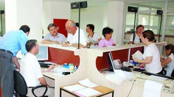 * YA toplantsnda alnacak kararlarla yaplacak FET ayklamasnn dnda, ilgili kuvvet komutanlarna kendi kurumlarndaki sivil veya askeri personelle ilgili grevden alma yetkisi de verilecek