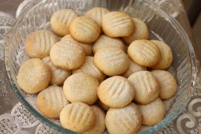 Pastrize yumurta kullansanz bile hamurunuzdaki un, deirmen sreci esnasnda bakteri kapabilir.