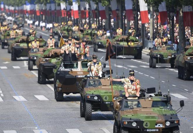 FRANSIZ ASKER OKULLARI  Napolyon Bonapart dneminde kurulan ve Fransa&#8217;nn en prestijli okullar arasnda yer alan Politeknik Okulu&#8217;nda lisans ve yksek lisans dzeyinde askeri teknik eitim veriliyor. Aslnda bir teknik okul olan Politeknik&#8217;te renciler askeri eitimi de ek olarak alyor.