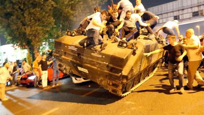 Katlmclarn yzde 47'si protesto iin meydanlara indiini belirtti