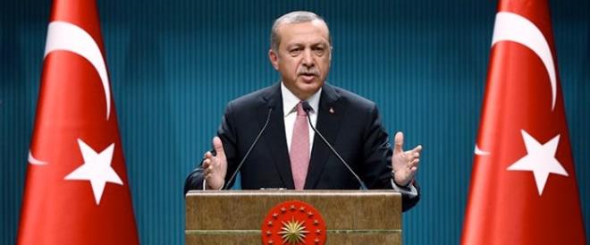 A&G'nin anketine katlanlarn yzde 89.3' darbe giriiminin baarsz olmasnda en nemli pay sahibinin 'halk' olduunu belirtirken, yzde 58.1'i 'Cumhurbakan Recep Tayyip Erdoan' dedi.