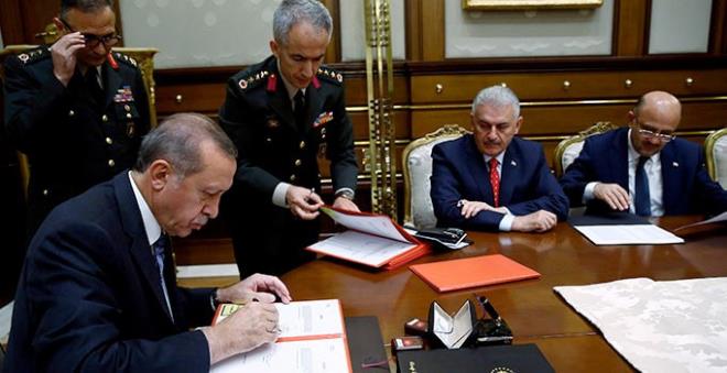 Katlmclarn yzde 48.3' Yksek Askeri ura (YA) kararlarna gre komutanlarn deimesini doru bulduunu syledi.