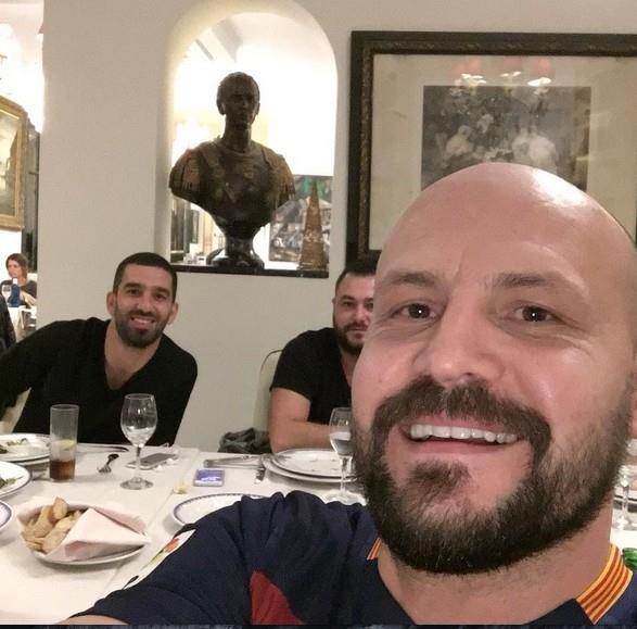 ATALAY DEMRC'DEN AIKLAMA GELD  <br>  "KANDIRILMI OLMANIN ZNTSN YAIYORUM..."  <br>  Bu mektubu hain bir terr rgt ile badatrlmaya allan ve bu yzden acaba lsem daha m iyi olur diye intihar bile aklndan geirirken, halkndan zr dileyen bir ahman ifadeleri olarak okuyunuz ltfen...