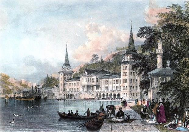 Krm Sava'na katlmak zere stanbul'a gelen Fransz ve ngiliz askerlerinin bir ksm, Fransa'nn stanbul Maslahatgzar M.Cheferre'nin isteklerine uyularak 1854'te bu klaya yerletirildi.