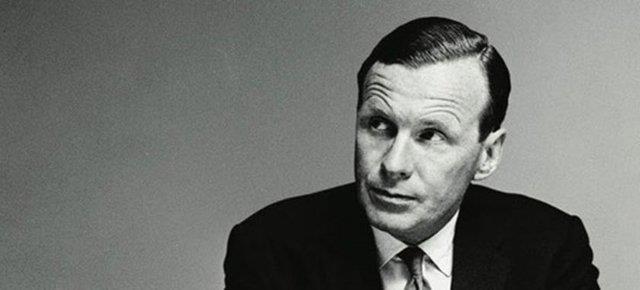 David Ogilvy<p>  Byk fikirler bilinaltndan gelir. Bu sanatta da, bilimde de, reklamda da byledir. Ancak bilinaltnzn bilgili olmas gerekir, yoksa fikriniz anlamsz olur