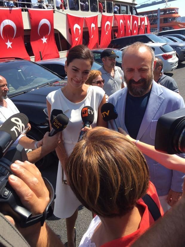 BERGZAR KOREL-HALT ERGEN<br>  Halit Ergen:  - "15 Temmuz kor kun bir geceydi. Bugne kadar olan ayrmclk ve kutuplama ieren szckler sanrm bundan sonra biraz daha yumuayacak ve daha gzel bir lke olacaz".