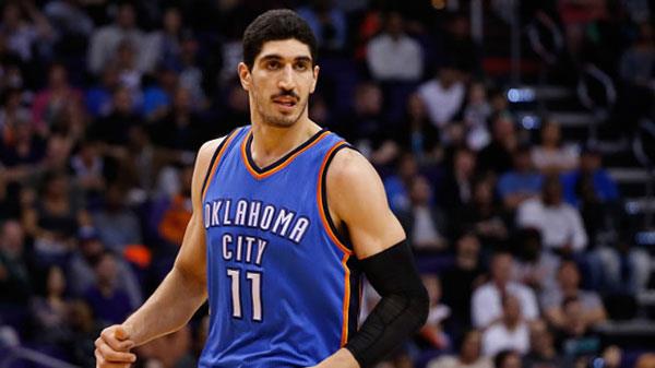 Fethullah Glen ve Enes Kanter iin "Gerizakallar" ifadesi kullanan Doan, "Senin hocan sahtekarn ta kendisidir. Pensilvanya'daki soytar, arlatan beddualarnn kerametini gremeyince tanklarla Erdoan' gtrmeye alt yine gtremedi.