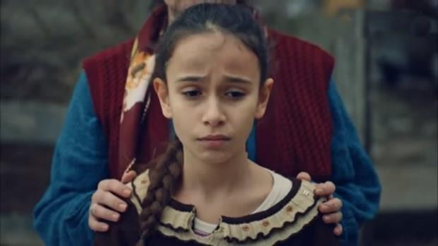 Trkan oray ile karlkl oynamak benim iin ok heyecan verici olurdu. Ama byynce Burcu Biricik ablam gibi beenilen ve sevilen bir oyuncu olmak isterim. Tm Trkiye&#8217;nin beeniyle izleyecei bir dizi veya filmde barol oynamak en byk hayalim.