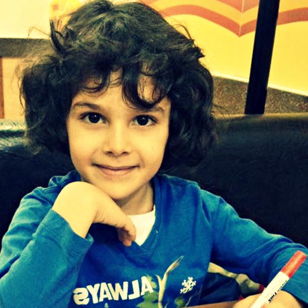 Eer lmemi olsayd en bata Kemal Sunal&#8217;la oynamak isterdim. Byynce Kemal Sunal gibi bir oyuncu olmak istiyorum.