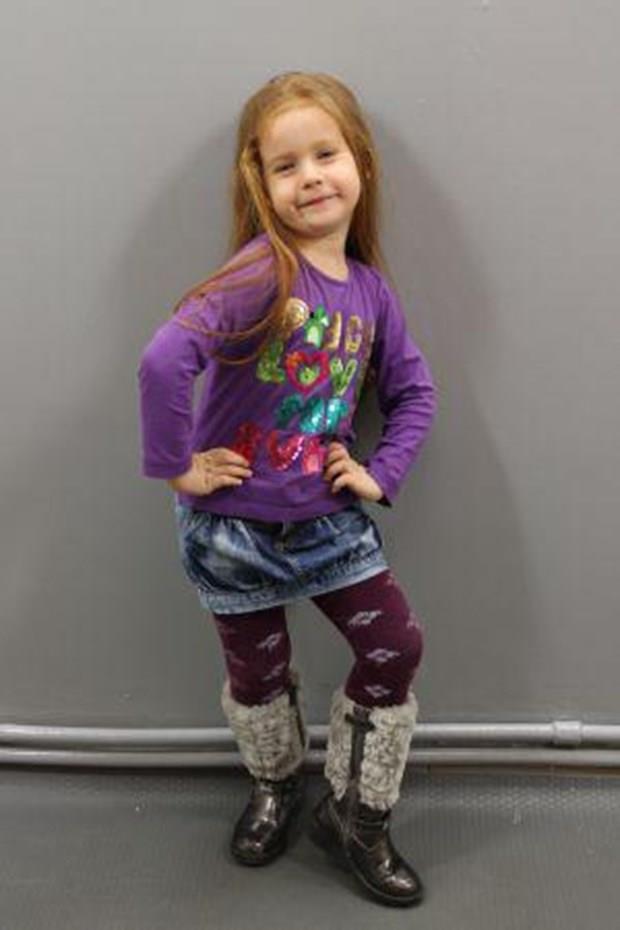 Bugne kadar altm  oyuncu abi ve ablalarndan gzel birok ey rendim. Selen Doma&#8217;dan her zaman akll ve kibar olmamz gerektiini, Fatih Koyunolu&#8217;ndan hibir ey iin zlmemem gerektiini, benim deerli olduumu, Pelin Karahan&#8217;dan birbirimize karlkl sevgi ve sayg gstermemiz gerektiini rendim.