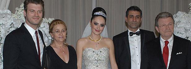 "imdi doru konualm Kvan ok yakkl. Bizim annemiz bir, babamz ayrdr."