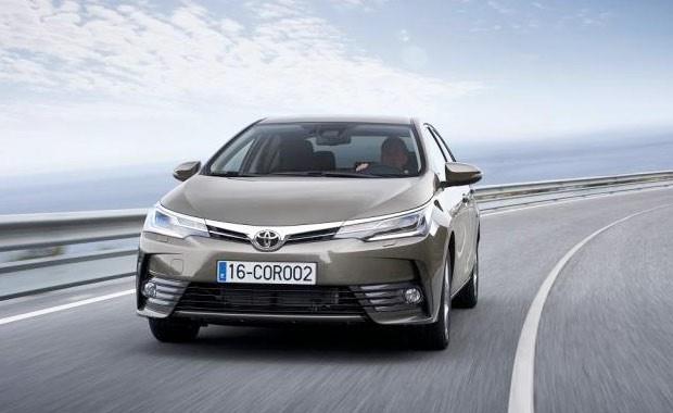 20 Austos Cumartesi ve 21 Austos Pazar gnleri Toyota'nn tm Trkiye'ye yaylan 58 plazasna gelenler "Daddy Cool, Yeni Corolla ile Tanma ve Test Sr enlii"ne katlabilecek.