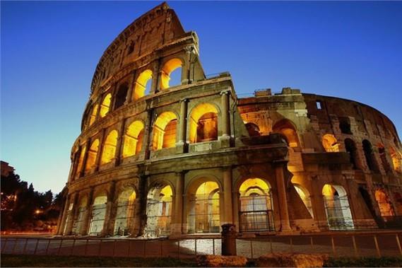 <p><b>talya </b></p>    Roma, Kolezyum