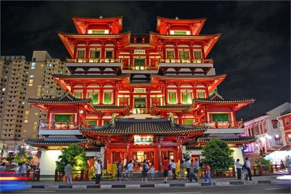 <p><b>Singapur </b></p>    Buddha Tooth Relic Tapna ve Mzesi