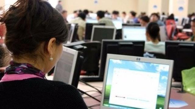 SGK : YA N ALIMA YOK<br>  Sosyal Gvenlik Kurumu (SGK) Sigorta Pirimi Genel Mdr Ahmet Akgz, erken emeklilik ynnde bir alma olmadn syledi. Akgz yle konutu: