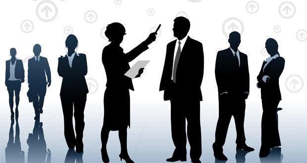 Memurlar ise her ayn 15'inde maa alyor. Yani memurlarn Eyll'de maa gnleri Kurban Bayram'nn son gnne denk geliyor. Bu nedenle memurlarn maalarnn bayram ncesi denmesi iin alma yrtlyor.