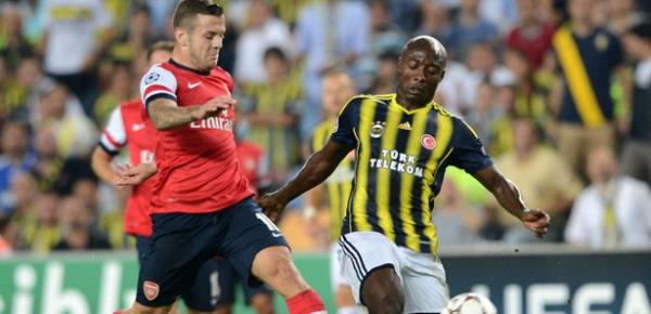 Fenerbahe, UEFA ampiyonlar Ligi play-off turu ilk manda ngiliz temsilcisi Arsenal'e 3-0 yenilerek, rvan ncesi tur ansn byk lde zora soktu.