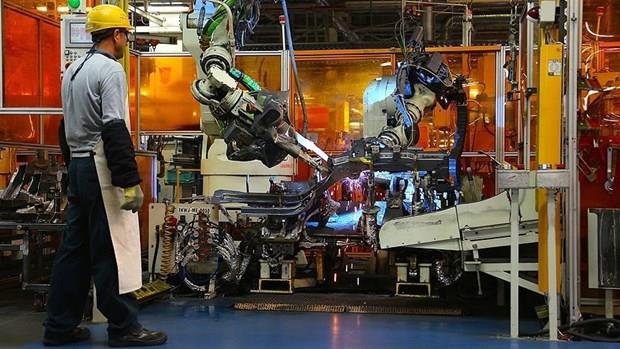 VEREN DZENLEMEYE UYMAZSA CEZASI VAR MI?  <p>  verenin ykmllklerine ve yrrle konulan dzenlemelere uymamas halinde, her bir ihlal iin alma ve Sosyal Gvenlik Bakanl'nca 100 TL idari para cezas uygulanacak.