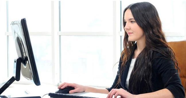 17-25 Aralk darbe giriiminden sonra FET&#8217;nn bankalarna yardm amal kredi eken ve para yatran memurlar da tespit edilen memurlar arasnda. FET tarafndan kurulan Aktif-Sen gibi sendikalarda 17-25 Aralk darbe giriiminden sonra da faaliyet gstermek, bu memurlarn tutuklanmas iin yeterli bir sebep saylyor.