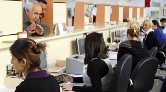 Son olarak FET tarafndan kurulmu TUSKON, AD gibi i dnyas dernek ve vakflarna 17-25 Aralk sonras ye olmaya devam edenler tek tek tespit ediliyor. Kamu kurum ve kurulularnda ne kadar FET mensubu memur varsa saylan bu 12 yntemle tespit ediliyor.