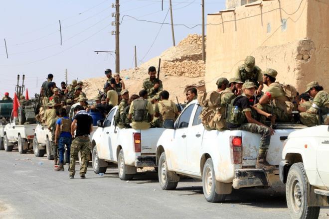 zgr Suriye Ordusu (SO) gleri, Suriye&#8217;nin kuzeyinde Trkiye snrndaki Cerablus ve obanbey blgelerinde terr rgt DAE'ten 5 ky alarak ilerleyiini srdrd.