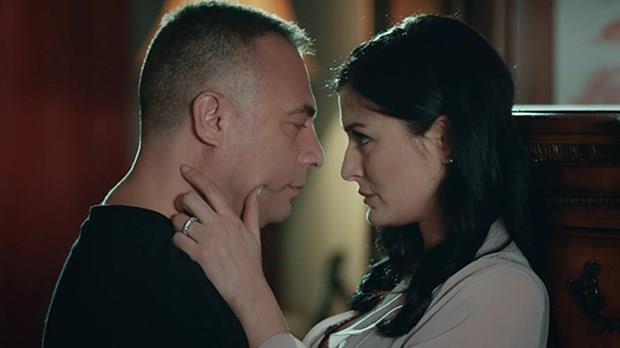 "YANLILIKLAR VAR"  <p>Benim adaylmn bulunduu kategoriyle ilgili kafamda soru iaretleri olutu. Kategoriyle ilgili birtakm yanllklar olduuna inanyorum.