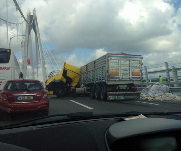 Yavuz Sultan Selim Kprs'nde ilk trafik kazas meydana geldi.