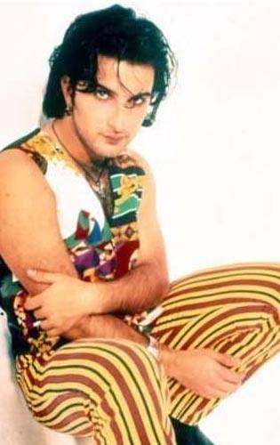 Tarkan 'Kl Oldum Abi' ile k yaptnda byle grnyordu.