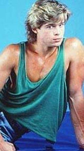 Brad Pitt'in kariyerinin ilk dneminde ektirdii fotoraflardan biri.