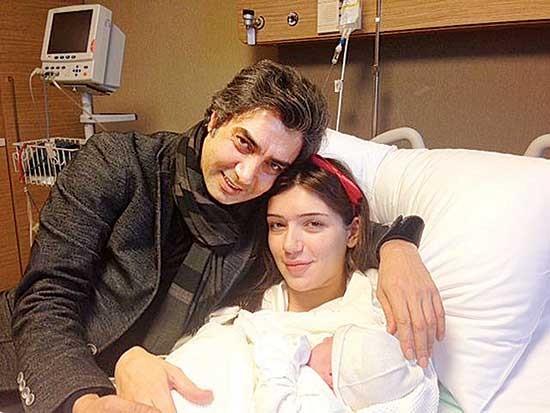 Sosyal medyada olu ile fotoraflarn sk sk paylaan Necati amaz'a hayranlarndan beeni ve yorum yayor.