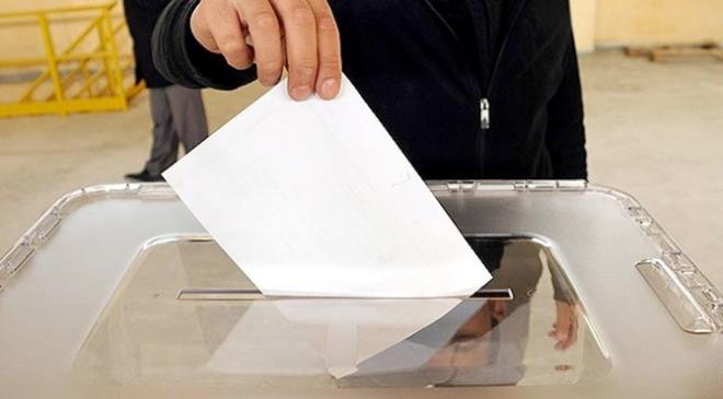 CHP'nin oylar yzde 22.25'e gerilerken, MHP'nin oylarnn yzde 14.7'ye kadar ykseldii grld. HDP'nin oylar ise yzde 7.5'e kadar geriledi.